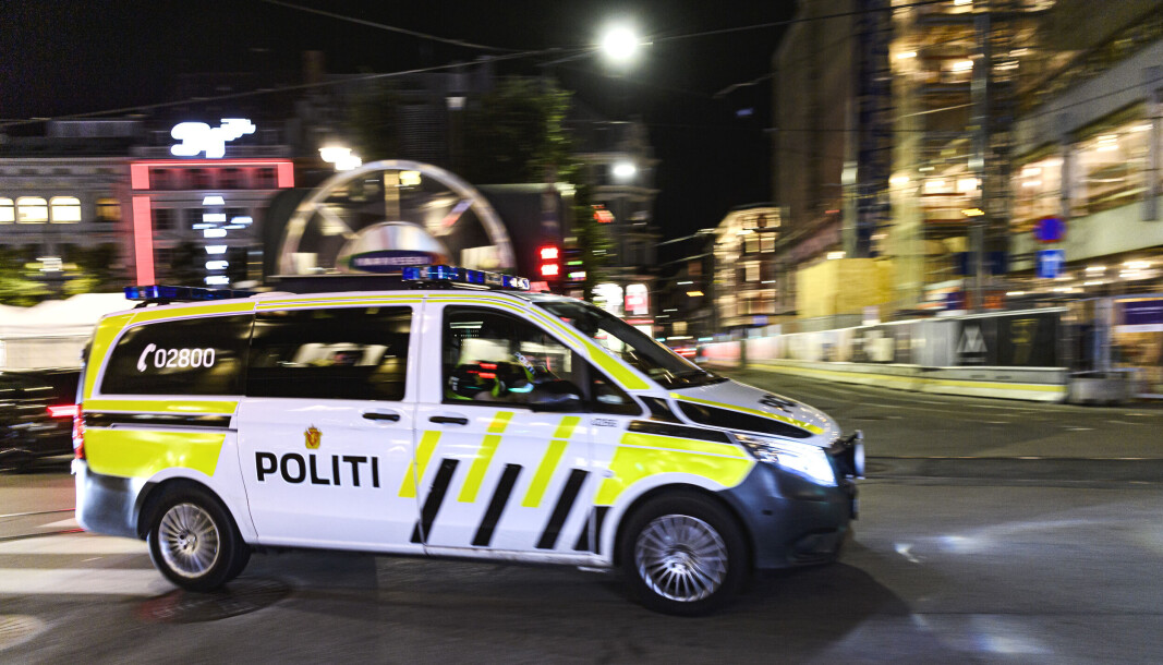Føreren mistet førerkortet lørdag kveld for å ha kjørt i høy hastighet. Føreren mistet førerkortet lørdag kveld for å ha kjørt i høy hastighet.