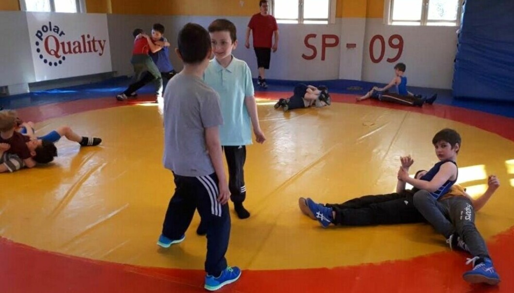 Barn og unge som flykter fra krigen i Ukraina blir nå tilbudt et treningstilbud hos Sprtsklubben 09.