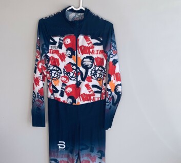 Maiken Caspersen Fallas konkurransedress fra OL er signert. Maiken Caspersen Fallas konkurransedress fra OL er signert.