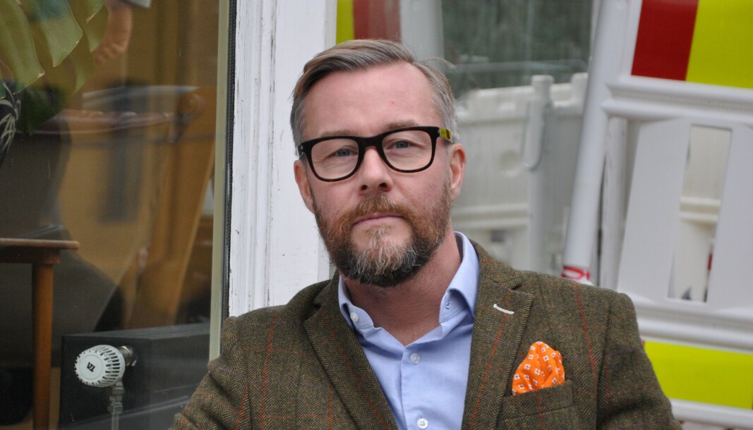 Andreas Meeg-Bentzen i Oslo Frp krever at byggingen av Fornebubanen stanses. Andreas Meeg-Bentzen i Oslo Frp krever at byggingen av Fornebubanen stanses.
