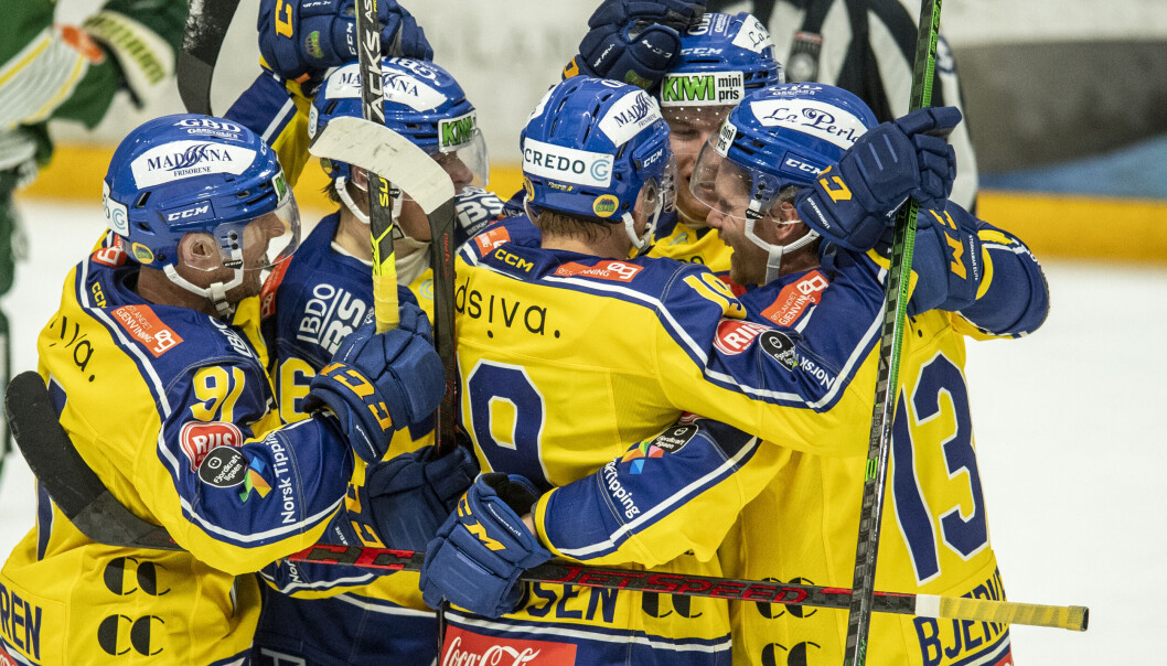 Snudde Vålerengas tomåls-ledelse til seier. — Det blir trykk på Hamar nå, sier Storhamar-trener Anders Gjøse før onsdagens sjette kvartfinale. Snudde Vålerengas tomåls-ledelse til seier. — Det blir trykk på Hamar nå, sier Storhamar-trener Anders Gjøse før onsdagens sjette kvartfinale.