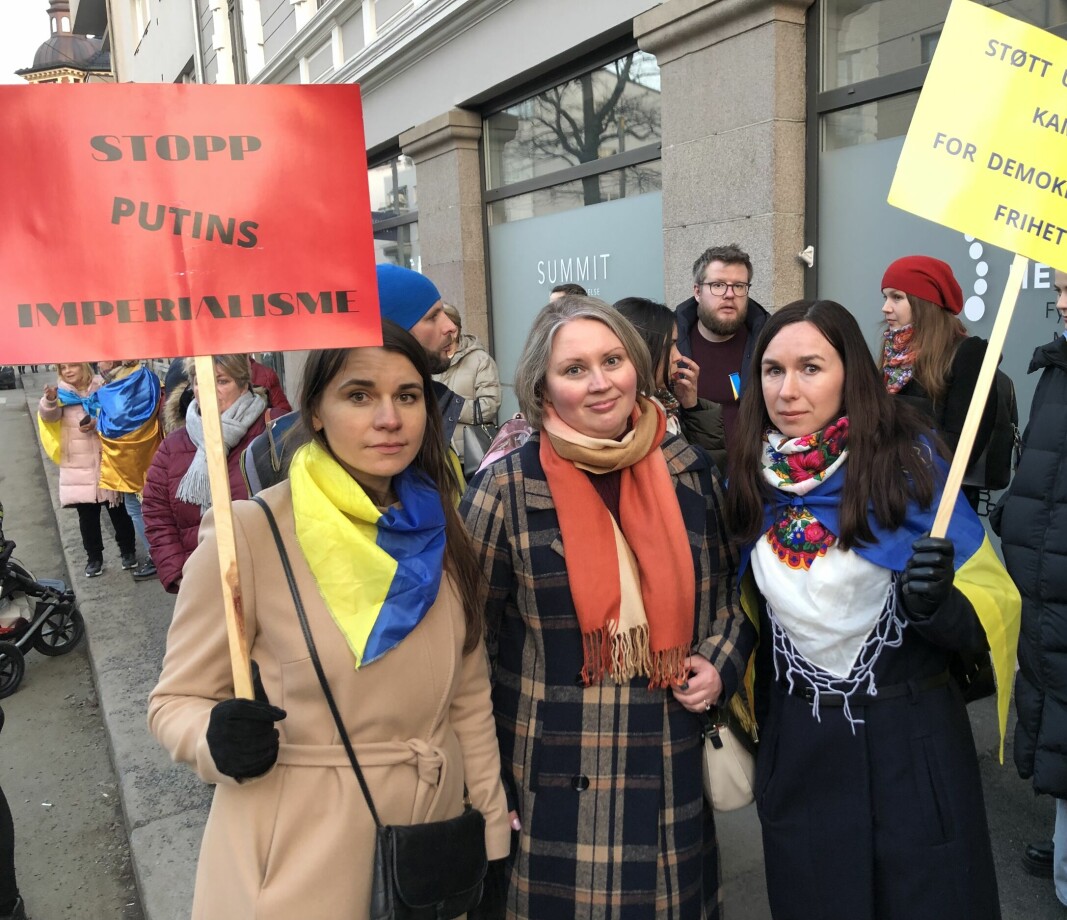 Julia Enger, Nataliya Yeremeyera og Inna Olafsson er alle ukrainere og har bodd i Norge i mange år. Troen er sterk på at Ukraina vil vinne krigen Russland har startet.