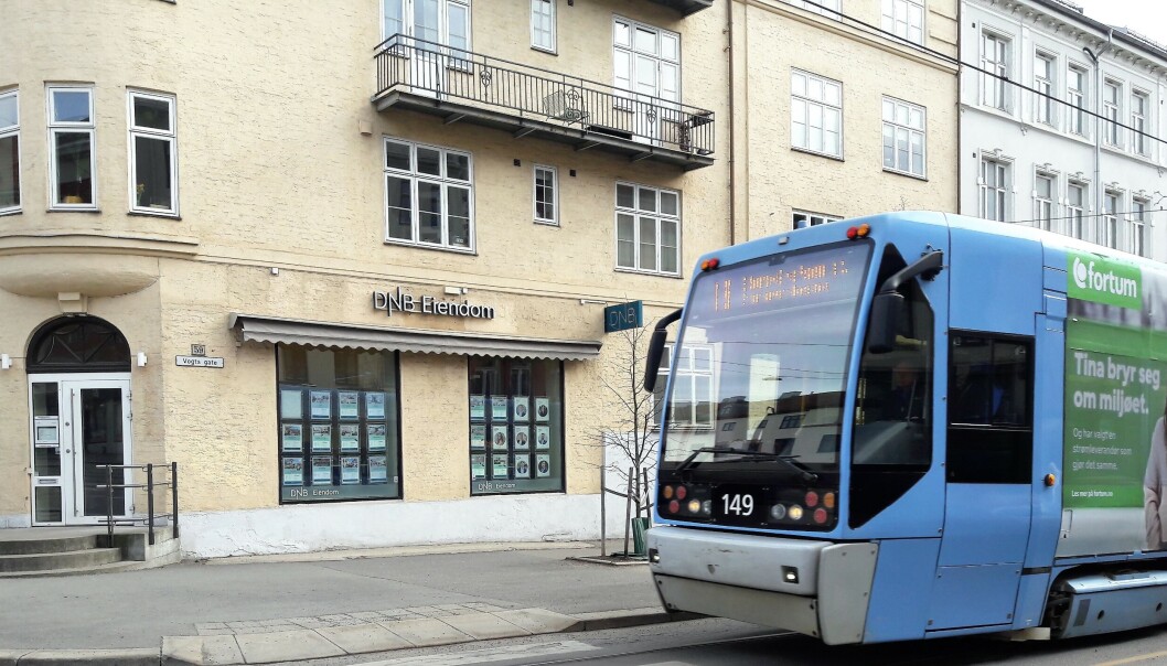 Trikken er et kjennetegn på Vogts gate, det er også etter hvert eiendomsmeglerne Trikken er et kjennetegn på Vogts gate, det er også etter hvert eiendomsmeglerne