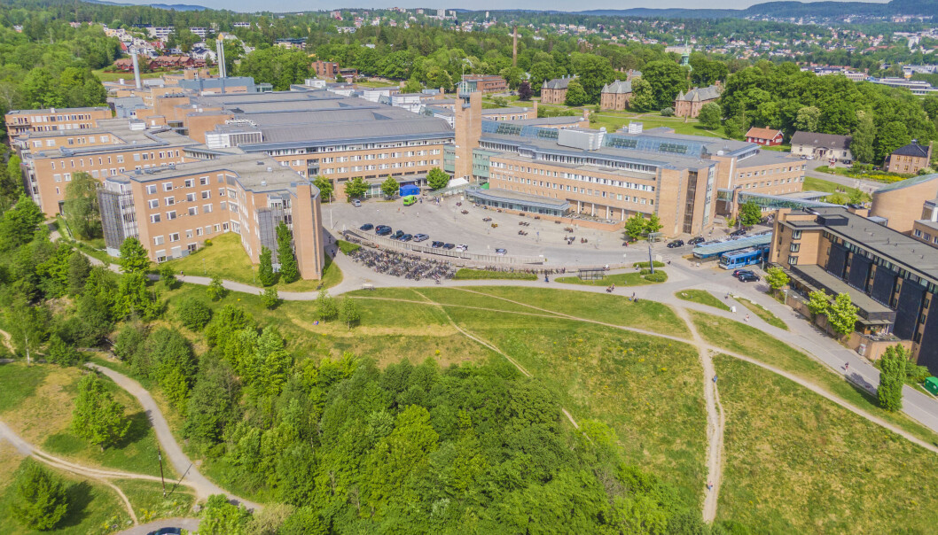 Rikshospitalet og Gaustad sykehus i Oslo. Rikshospitalet og Gaustad sykehus i Oslo.