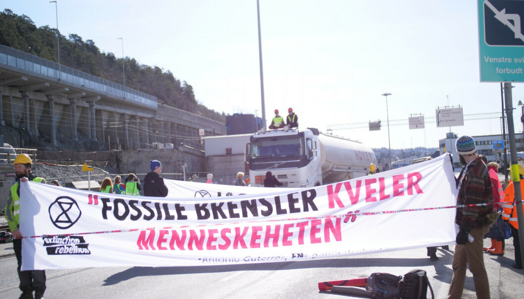 — Verdens ledere har sviktet i klima- og naturkrisen, og vi står overfor menneskelige lidelser vi aldri har sett før, skriver Extinction Rebellion. — Verdens ledere har sviktet i klima- og naturkrisen, og vi står overfor menneskelige lidelser vi aldri har sett før, skriver Extinction Rebellion.