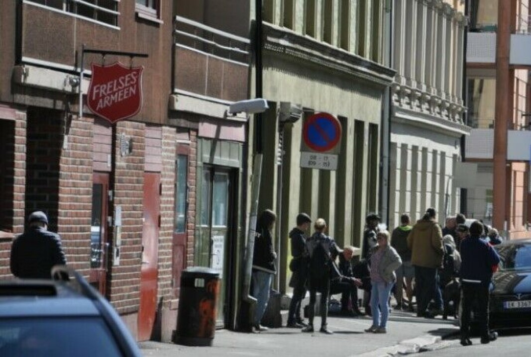 Frelsesarmeens hjelpetilbud Fyrlyset og Feltpleien (til v.). Noen får meter unna i Urtegata er det et åpent rusmiljø. Frelsesarmeens hjelpetilbud Fyrlyset og Feltpleien (til v.). Noen får meter unna i Urtegata er det et åpent rusmiljø.