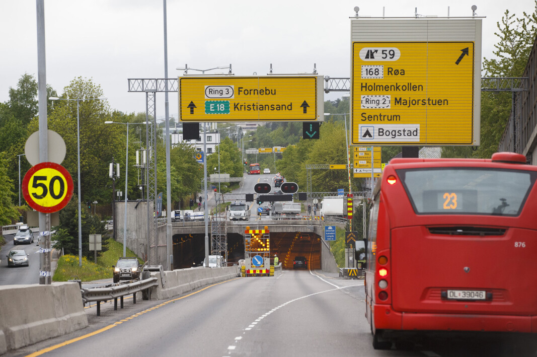 Flere bussholdeplasser langs Ring 3 skal nå både bli tryggere, universelt utformes og få sykkelparkering, opplyser Statens vegvesen. Flere bussholdeplasser langs Ring 3 skal nå både bli tryggere, universelt utformes og få sykkelparkering, opplyser Statens vegvesen.