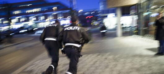 Politiet har avsluttet søket etter bilfører i Oslo som kjørte ned gjerde og stakk av