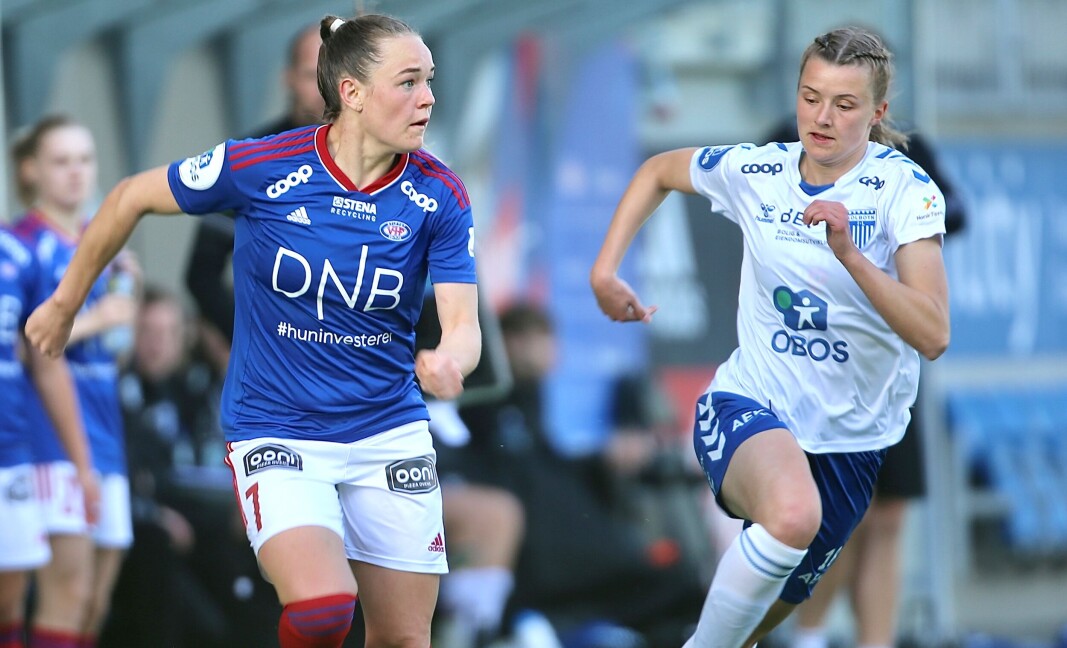 Janni Thomsens scoring roet nervene til Vålerenga-supporterne i lørdagens oppgjør mot Kolbotn. — Nå gleder vi oss til å møte Lillestrøm på onsdag, sier dansken. Janni Thomsens scoring roet nervene til Vålerenga-supporterne i lørdagens oppgjør mot Kolbotn. — Nå gleder vi oss til å møte Lillestrøm på onsdag, sier dansken.