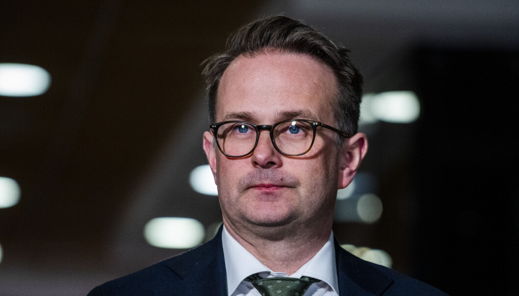 Riksmekler Mats Ruland leder meklingen mellom NHO Reiseliv på den ene siden og Fellesforbundet og Parat på den andre. Riksmekler Mats Ruland leder meklingen mellom NHO Reiseliv på den ene siden og Fellesforbundet og Parat på den andre.