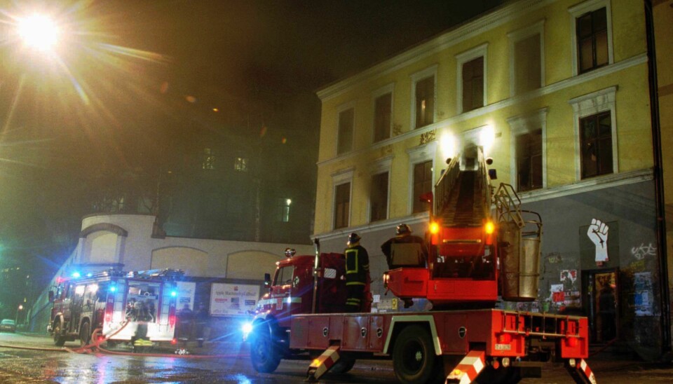 20. februar 1995: Brann i Blitzhuset. Heldigvis kom ingen til skade.