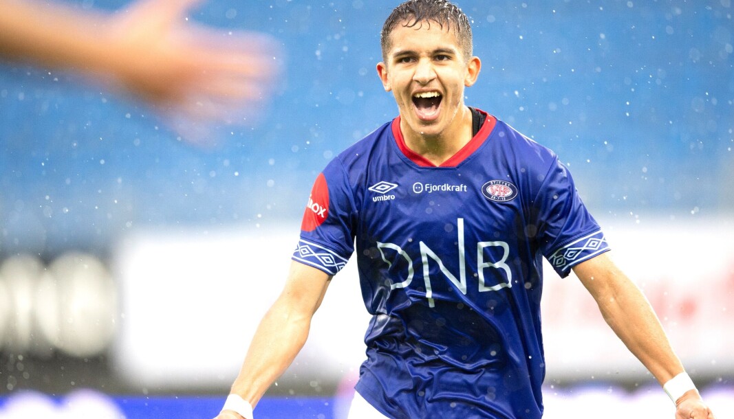 Vålerenga-juvel Osame Sahraoui (20) jaktes av flere utenlandske klubber. Vålerenga-juvel Osame Sahraoui (20) jaktes av flere utenlandske klubber.