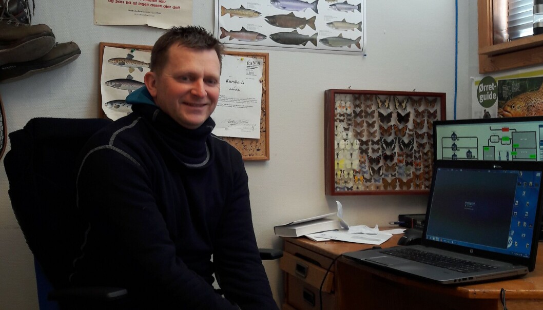 Marinbiolog Dag Øivind Ingierd i OFA mener den nedbørsfattige vinteren og våren påvirker økosystemene i marka og i Akerselva Marinbiolog Dag Øivind Ingierd i OFA mener den nedbørsfattige vinteren og våren påvirker økosystemene i marka og i Akerselva