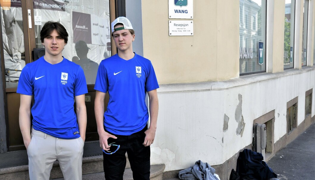 Vålerenga stortalenter, Gabriel Koch (18) og Stian Solberg (16), går hver sin vei neste sesong. Vålerenga stortalenter, Gabriel Koch (18) og Stian Solberg (16), går hver sin vei neste sesong.