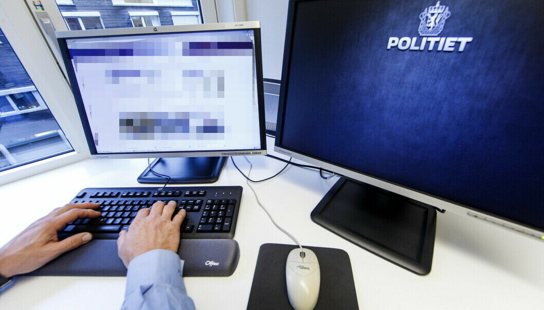 Politiet ga ut beskrivelse og bilde av en 69 år gammel savnet kvinne sent fredag kveld. Politiet ga ut beskrivelse og bilde av en 69 år gammel savnet kvinne sent fredag kveld.