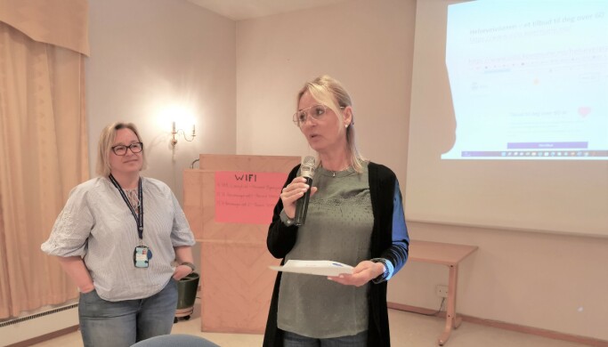 Tone Haraldsen i foreningen Bo Hjemme Lenge (t.h.) og Ann-Cathrin Nilsen, teamleder for lavterskeltilbud hos eldre i Bydel St. Hanshaugen. Tone Haraldsen i foreningen Bo Hjemme Lenge (t.h.) og Ann-Cathrin Nilsen, teamleder for lavterskeltilbud hos eldre i Bydel St. Hanshaugen.