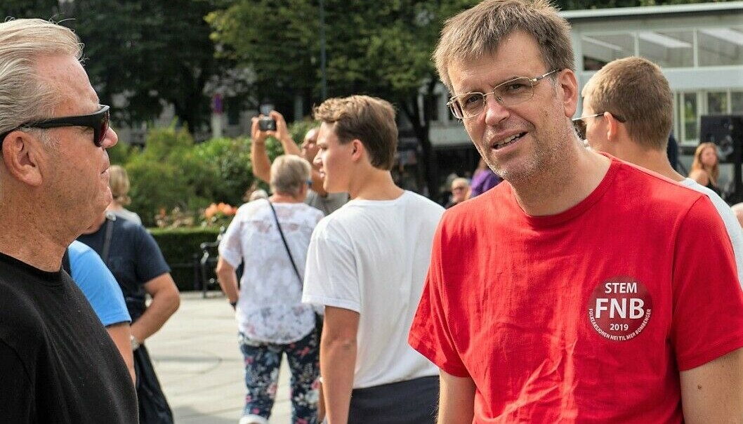 Bjørn Revil var toppkandidaten til Folkeaksjonen nei til mer bompenger (FNB) i Oslo ved kommunevalget i 2019. Nå har partiets bystyregruppe i Oslo raknet på midten. Bjørn Revil var toppkandidaten til Folkeaksjonen nei til mer bompenger (FNB) i Oslo ved kommunevalget i 2019. Nå har partiets bystyregruppe i Oslo raknet på midten.