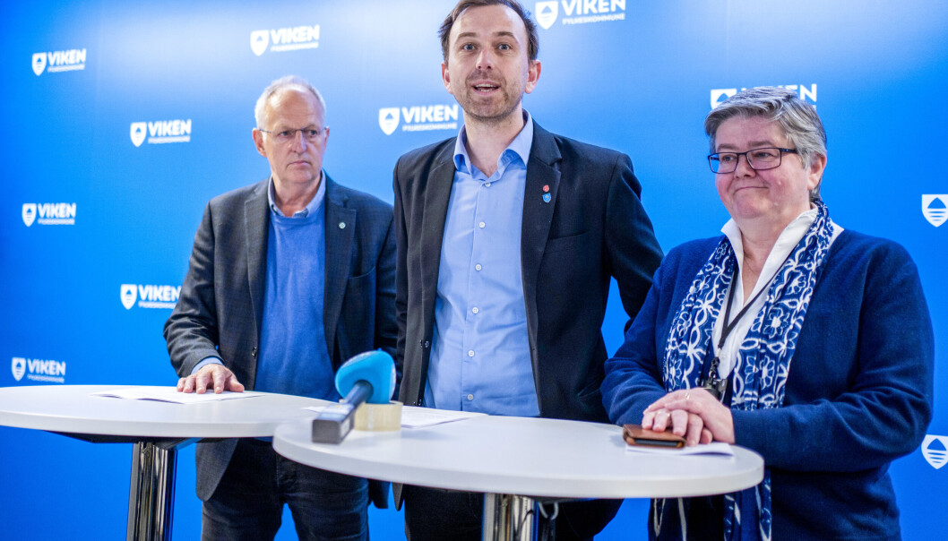 Fra venstre: Olav Skinnes (Sp), Edvin Søvik (Ap) og Anette Solli (H) kommenterer det åpne brevet som torsdag ble sendt til byrådsleder Raymond Johansen. De tre var en del av forhandlingsutvalget i Viken fylkeskommune som framforhandlet tilleggsavtalen med Oslo om Oslopakke 3 / Fornebubanen. Fra venstre: Olav Skinnes (Sp), Edvin Søvik (Ap) og Anette Solli (H) kommenterer det åpne brevet som torsdag ble sendt til byrådsleder Raymond Johansen. De tre var en del av forhandlingsutvalget i Viken fylkeskommune som framforhandlet tilleggsavtalen med Oslo om Oslopakke 3 / Fornebubanen.