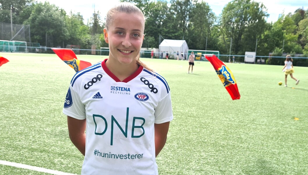 17-åringen Stine var Vålerengas store spiller med to scoringer mot Røa. 17-åringen Stine var Vålerengas store spiller med to scoringer mot Røa.