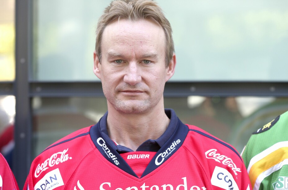 — Akkurat nå hadde vi behov for å styrke backsiden i laget, sier Vålerengas assistenttrener Mats Trygg.