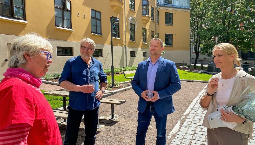 Fra venstre: Janne Wilberg, arkitekt Tom Wassum fra Arkitektskap AS, direktør porteføljeutvikling Mads Valen-Sendstad og administrerende direktør Marit J. Leganger. Fra venstre: Janne Wilberg, arkitekt Tom Wassum fra Arkitektskap AS, direktør porteføljeutvikling Mads Valen-Sendstad og administrerende direktør Marit J. Leganger.