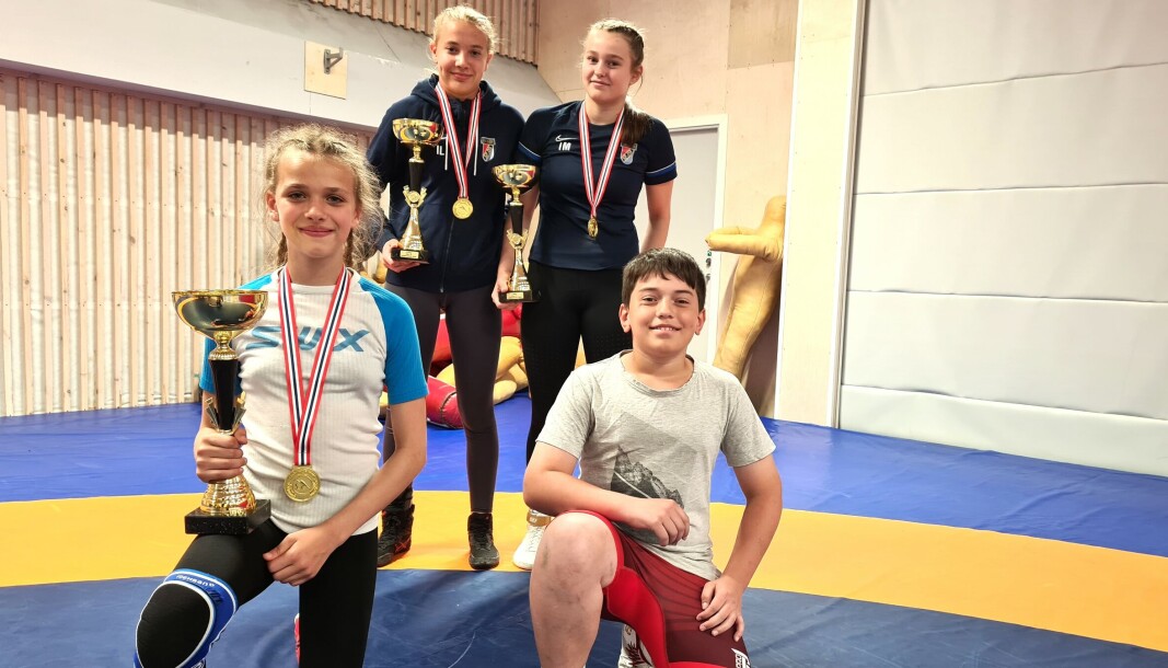 Sp 09-bryterne Iben Tippie Tijmons Lekhal , Ida Johansson Mykle, Petronella Lekhal og Mohamad Magomadov kom alle hjem med gullmedaljer etter norgesmesterskapet i bryting for aldersklassen 12-15 år i helga, Sp 09-bryterne Iben Tippie Tijmons Lekhal , Ida Johansson Mykle, Petronella Lekhal og Mohamad Magomadov kom alle hjem med gullmedaljer etter norgesmesterskapet i bryting for aldersklassen 12-15 år i helga,