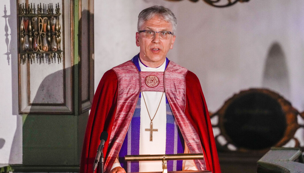 Preses Olav Fykse Tveit under sørgegudstjenesten i Oslo domkirke etter angrepet i Oslo natt til lørdag. To personer ble drept og 21 personer skadet da en mann løsnet skudd mot utesteder i Oslo sentrum.Foto: Javad Parsa / NTB / POOL Preses Olav Fykse Tveit under sørgegudstjenesten i Oslo domkirke etter angrepet i Oslo natt til lørdag. To personer ble drept og 21 personer skadet da en mann løsnet skudd mot utesteder i Oslo sentrum.Foto: Javad Parsa / NTB / POOL