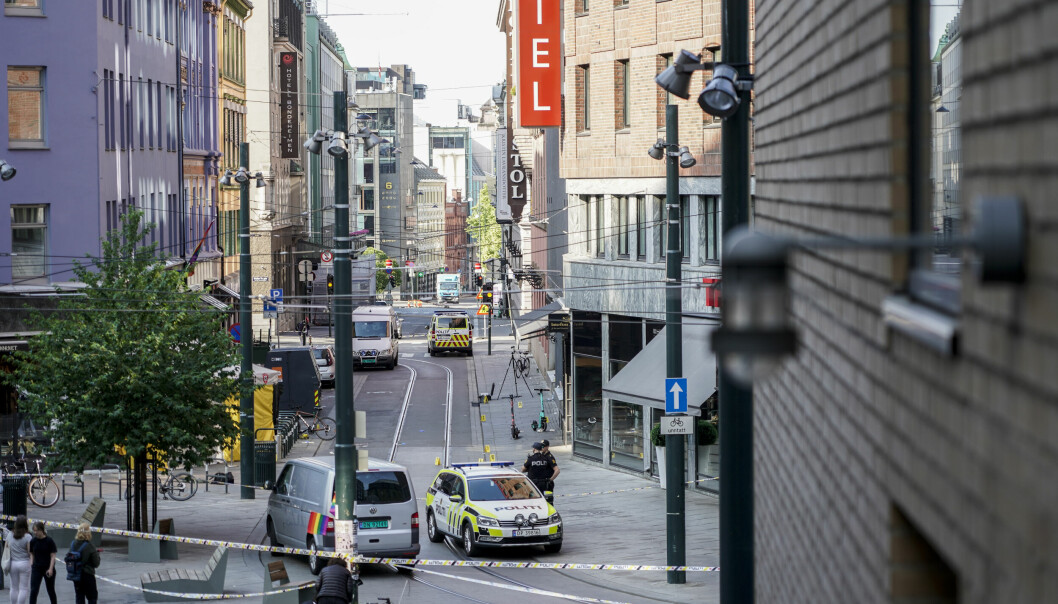 Etterforskningen av angrepet ved London pub natt til lørdag pågår med full styrke, melder politiet. Søndag er det nye avhør av siktede. Foto: Javad Parsa / NTB