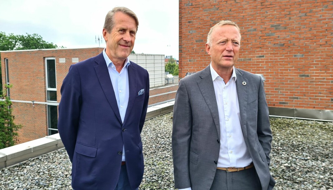 Konsernsjef i Linstow AS, Per Mortensen (t.v), og administrerende direktør i Statsbygg, Harald Nicolaisen, er begge godt fornøyd med eiendomshandelen ved den gamle veterinærhøyskolen.