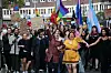 Oslo 20220627. Minnemarkering på Rådhusplassen etter terrorangrepet i Oslo natt til lørdag. På grunn av en uavklart trusselsituasjon gikk politiet tidligere på dagen ut med en anbefaling om at pride-arrangement i Oslo avlyses da de ikke kan garantere for sikkerheten.kunnskapssektoren og andre aktører.Foto: Geir Olsen / NTB
