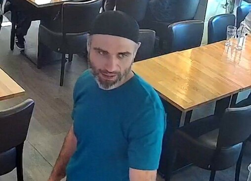 Politiet: - Terrorsiktede Zaniar Matapour kom til åstedet med 18-trikken Politiet: - Terrorsiktede Zaniar Matapour kom til åstedet med 18-trikken