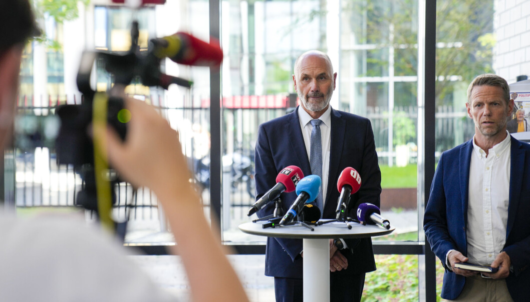 Sjef for politiets sikkerhetstjeneste (PST) Roger Berg holder et pressetreff for å komme med en ny vurdering av terrortrusselen mot Norge. Foto: Fredrik Varfjell / NTB Sjef for politiets sikkerhetstjeneste (PST) Roger Berg holder et pressetreff for å komme med en ny vurdering av terrortrusselen mot Norge. Foto: Fredrik Varfjell / NTB
