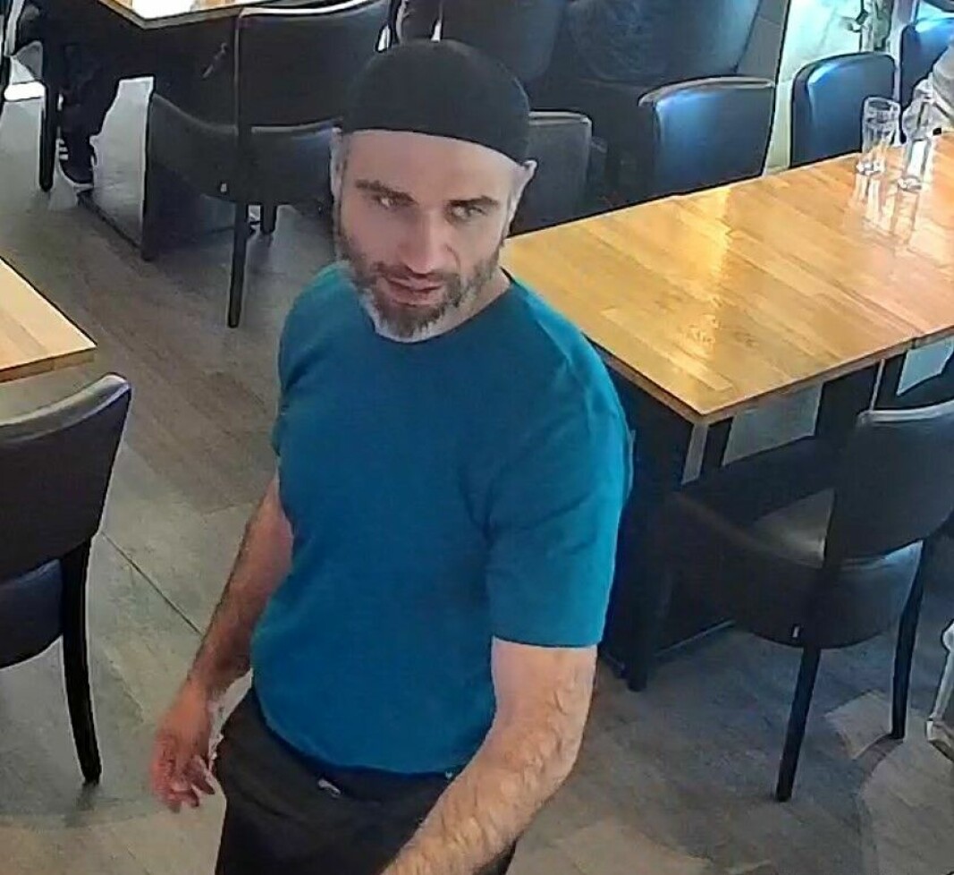 Zaniar Matapour (43) på et spisested i Oslo ni timer før han skal ha avfyrt skuddene som drepte to menn og skadet 21 personer ved Per på hjørnet og London pub.