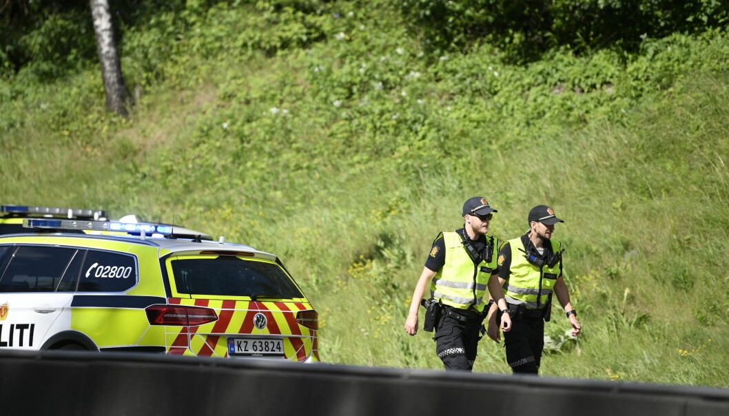 Politet gjør undersøkelser på E6 ved Mortensrud etter at Sian-leder var involvert i en trafikkulykke. Foto: Annika Byrde / NTB