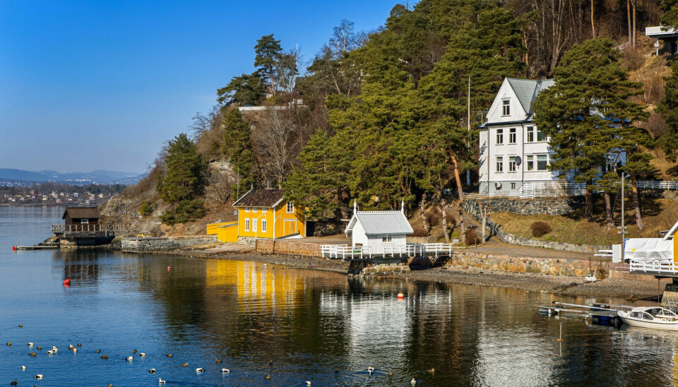 Villa Solbakken på Ormøya med egen privat brygge og badehus. Prislapp 40 millioner kroner.