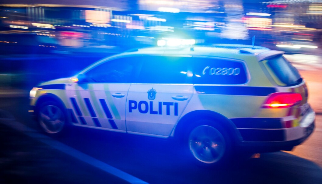 Politiet leter etter 16 år gammel jente sist sett ved Oslo S. Politiet leter etter 16 år gammel jente sist sett ved Oslo S.
