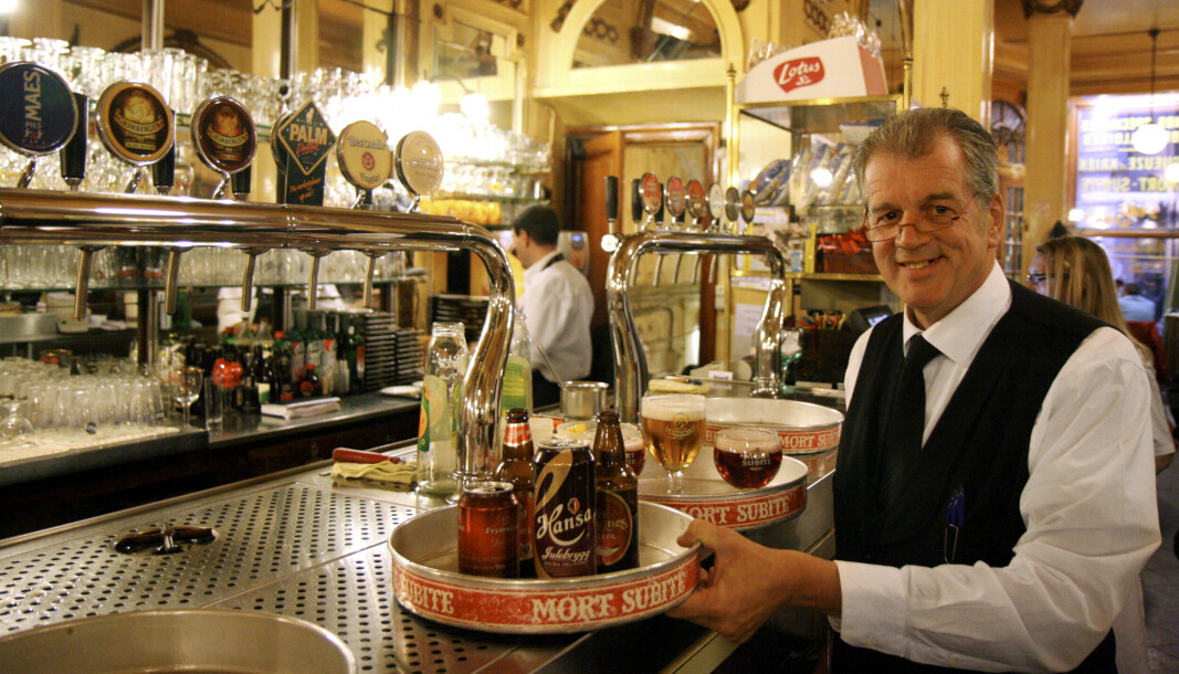 De som har litt dårligere moral tyr til enda verre tiltak, som for lite øl i glasset, utvannede drinker, svarte inntekter, svarte innkjøp og utbetalinger, sier Per Øystein Herberg. De som har litt dårligere moral tyr til enda verre tiltak, som for lite øl i glasset, utvannede drinker, svarte inntekter, svarte innkjøp og utbetalinger, sier Per Øystein Herberg.
