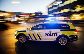 Bil kjørte inn i politibil på Tøyen