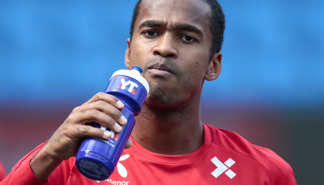 Ola Kamara under trening med landslaget på Ullevaal stadion i 2019. Ola Kamara under trening med landslaget på Ullevaal stadion i 2019.