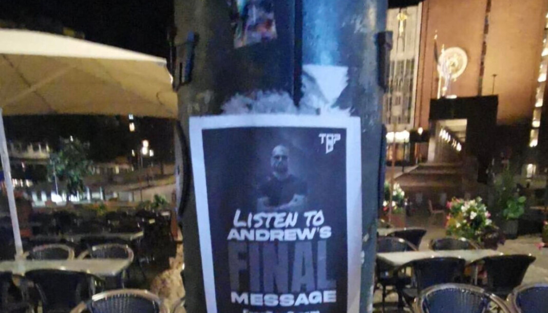 Også ved Rådhuset henger det plakater til støtte for Andrew Tate. Også ved Rådhuset henger det plakater til støtte for Andrew Tate.