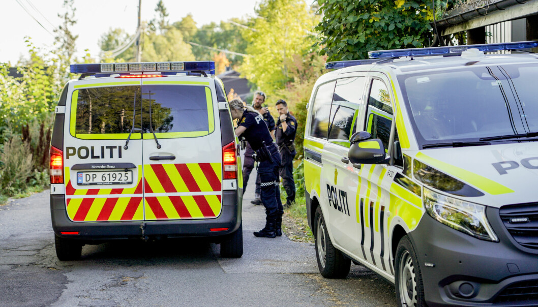 Politiet på stedet etter melding om skyting i Prinsdal onsdag ettermiddag. En mann er pågrepet, meldte politiet ved 22-tiden onsdag. Foto: Heiko Junge / NTB