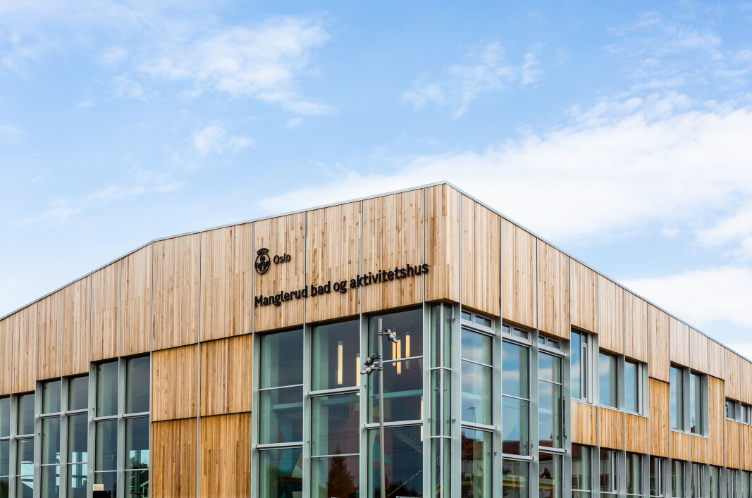 Manglerud bad og aktivitetshus ligger i Plogveien ved Manglerud skole og gang avstand til Manglerud senter og t-banstasjon. Manglerud bad og aktivitetshus ligger i Plogveien ved Manglerud skole og gang avstand til Manglerud senter og t-banstasjon.