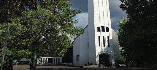 Innbrudd i Nordberg kirke - skadeverk på vinduer