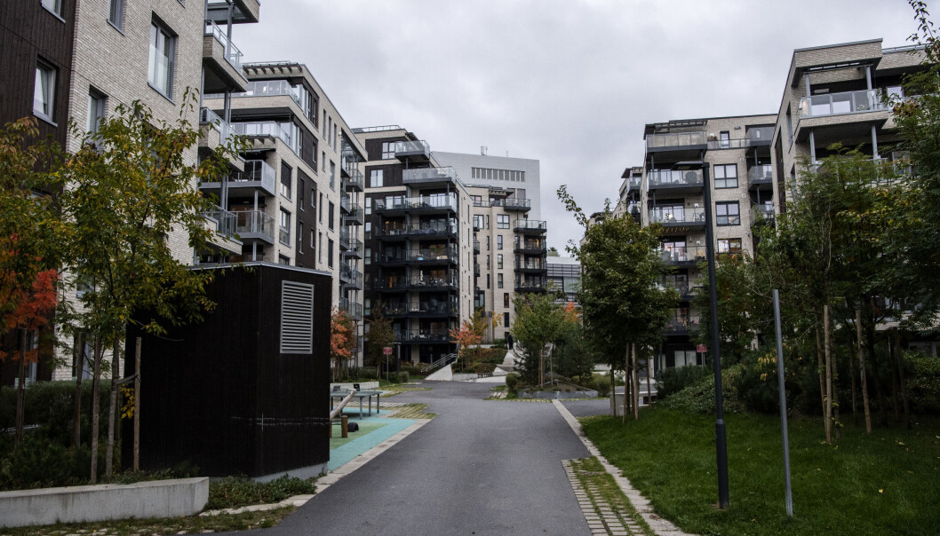 Det bygges for få boliger i Oslo og reguleringen av de nye boligområdene tar stadig lengre tid. Det bygges for få boliger i Oslo og reguleringen av de nye boligområdene tar stadig lengre tid.