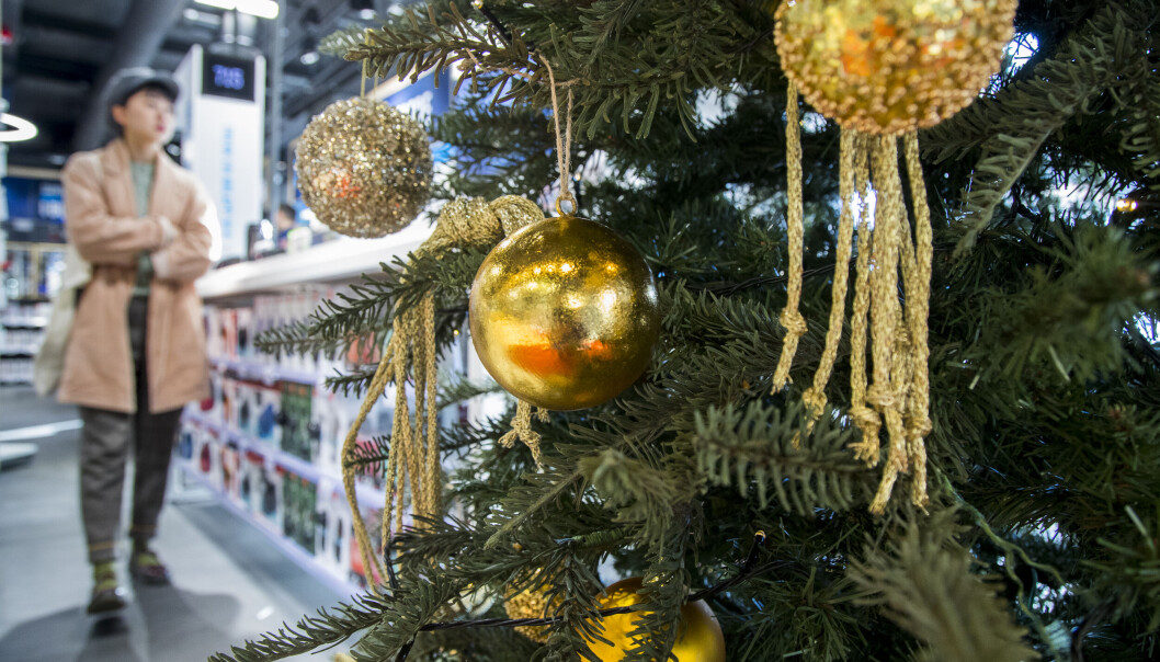 Oslo 20171106.Hovedorganisasjonen Virke anslår at vi kommer til å handle for rundt 10 700 kroner hver i desember i år. Nordmenn vil handle for 56,3 milliarder kroner denne julen.Foto: Heiko Junge / NTB Oslo 20171106.Hovedorganisasjonen Virke anslår at vi kommer til å handle for rundt 10 700 kroner hver i desember i år. Nordmenn vil handle for 56,3 milliarder kroner denne julen.Foto: Heiko Junge / NTB