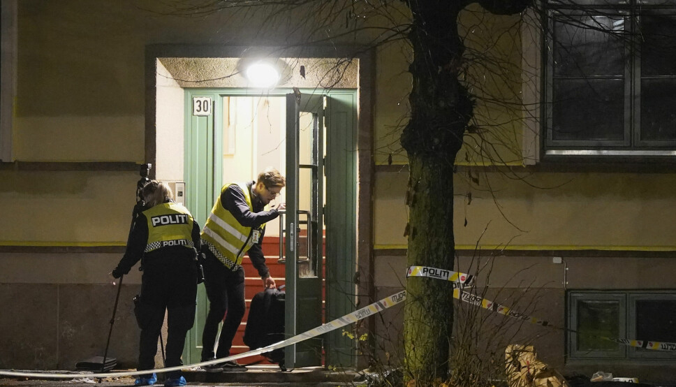 Politiet på stedet etter at en mann ble skutt på Torshov i Oslo onsdag kveld.