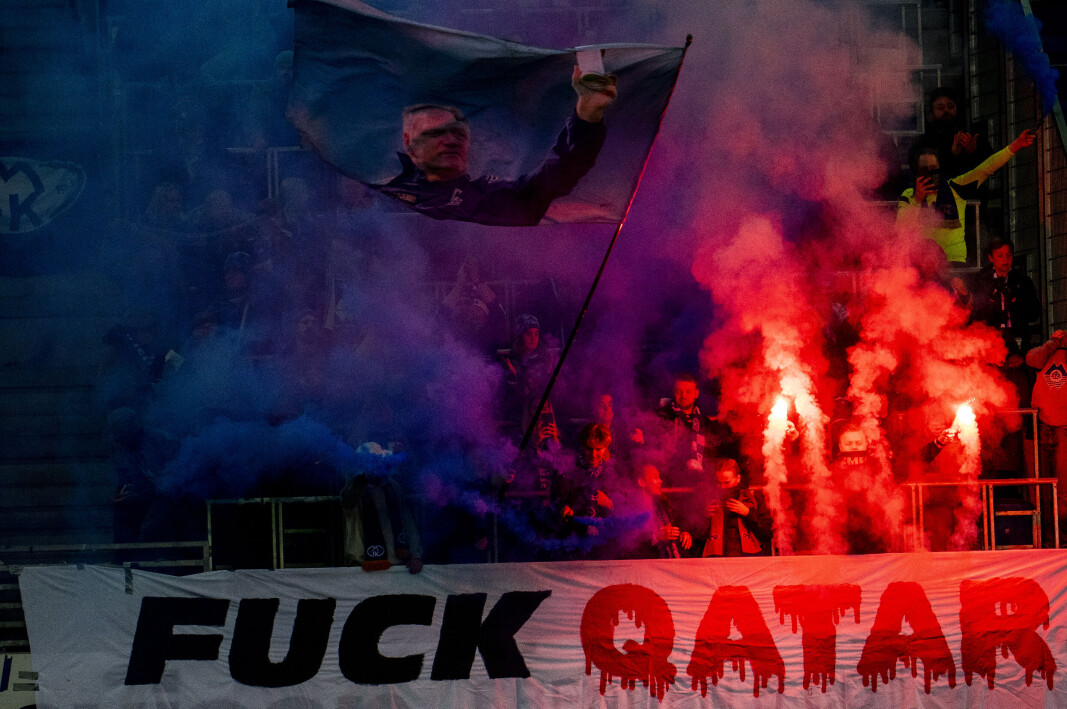 Fotballfans under kampen mellom Vålerenga og Molde på Intility Arena. Fotballfans under kampen mellom Vålerenga og Molde på Intility Arena.