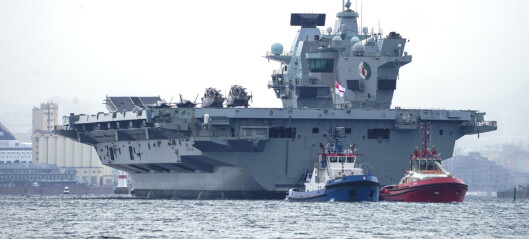 Et av verdens største krigsskip legger til kai i Oslo nå