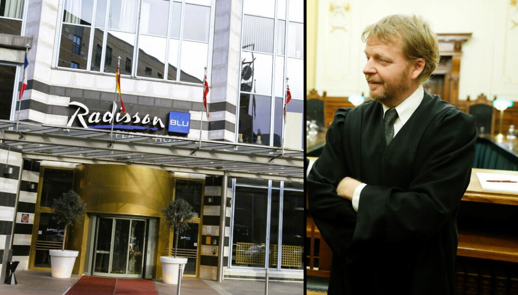Ansatte ved Oslo Plaza Hotel har saksøkt arbeidsgiveren for det de mener er ulovlige trekk i tips. Ansatte ved Oslo Plaza Hotel har saksøkt arbeidsgiveren for det de mener er ulovlige trekk i tips.