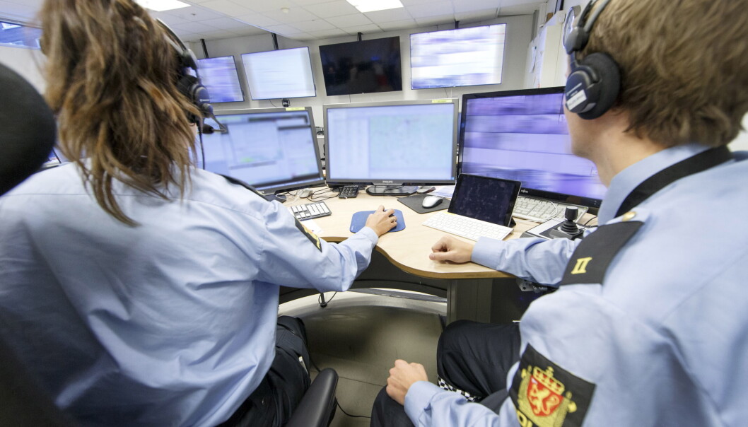 Politiet har satt i gang løsninger som midlertidig skal løse problemet for mottak av nødtelefoner. Politiet har satt i gang løsninger som midlertidig skal løse problemet for mottak av nødtelefoner.